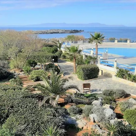 Appart hôtel Zorbas Village 2*
