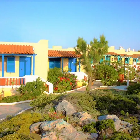 Zorbas Village Aparthotel 2*