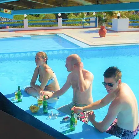 Aparthotel Zorbas Village Stavrós