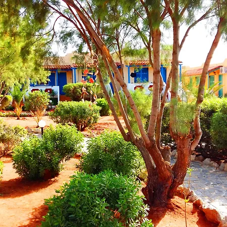 Zorbas Village Aparthotel 2*